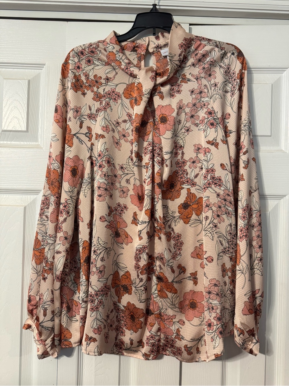 Liz Claiborne Cream Floral Tie-Neck Blouse with Pink and Orange Accents